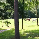 Peaceful Fontenelle Farmhouse *