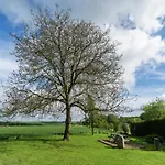 Peaceful Fontenelle Farmhouse * Walcourt