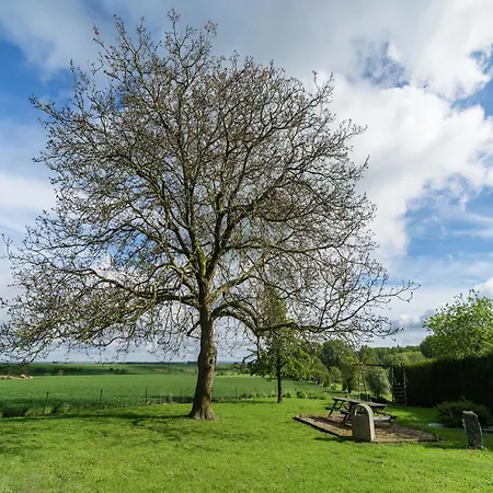 Peaceful Fontenelle Farmhouse * Walcourt