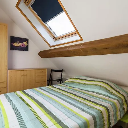 Holiday home Spacious Farmhouse In Fontenelle With Garden *