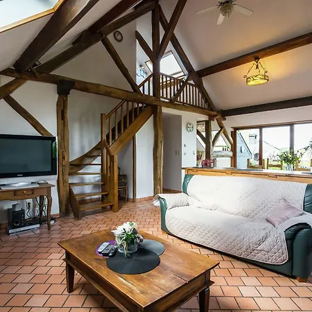 Spacious Farmhouse In Fontenelle With Garden *